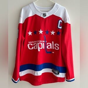 Fanatics Men’s Washington Capitals Captain Jersey, Ovechkin #8, Size Medium